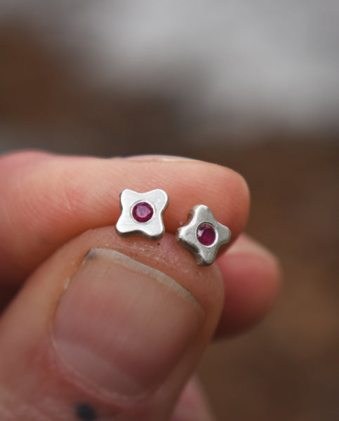 Tiny Bloom Posts - Sterling + Pomme Ruby