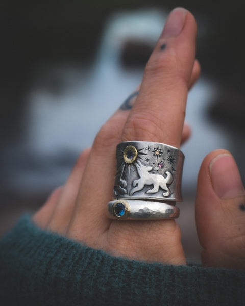 La Loba Ring 2.0 - Iolite, Sapphires, and Zircons - Size 7.5