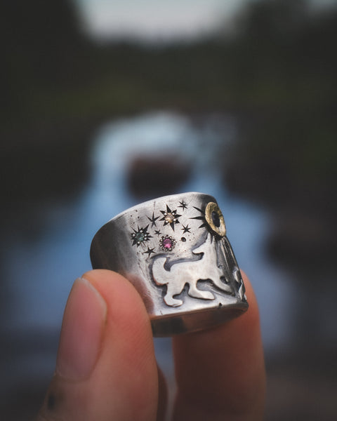 La Loba Ring 2.0 - Iolite, Sapphires, and Zircons - Size 7.5