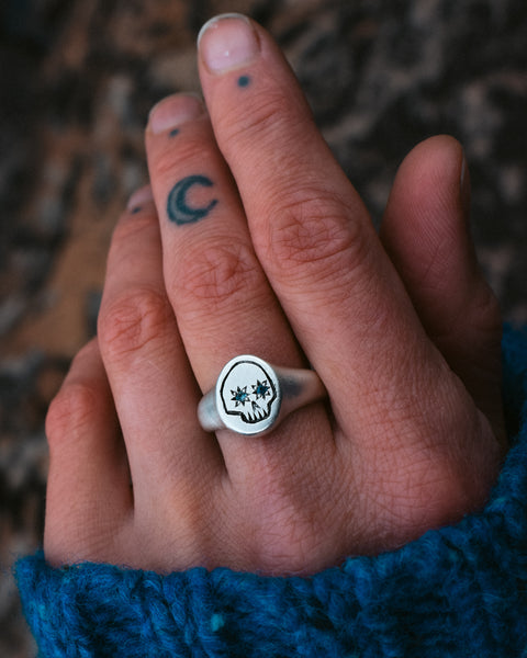 Skully Signet - Montana Sapphires