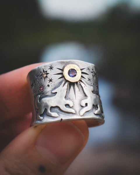 La Loba Ring 2.0 - Iolite, Sapphires, and Zircons - Size 7.5