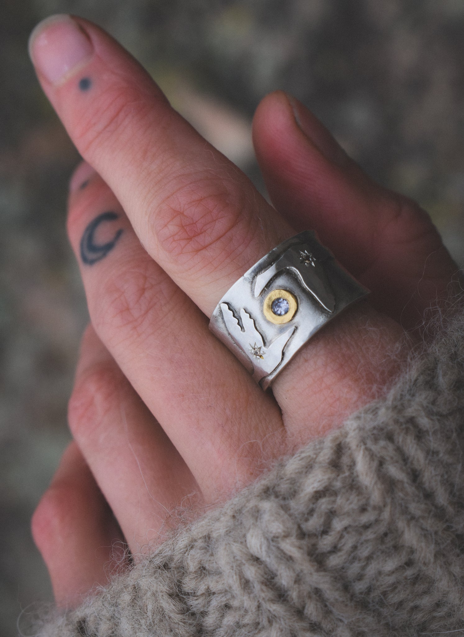 Migration Ring 2.0 - Sapphire & Diamonds