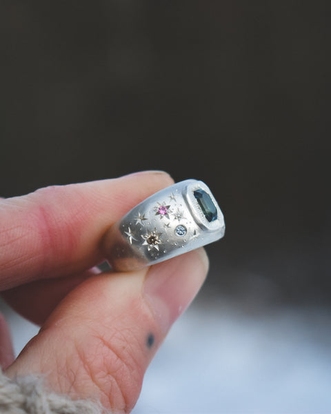 Hera Ring - Aurora Borealis Edition - Sapphires & Diamonds