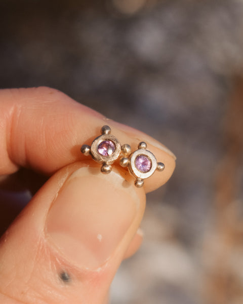 Unicorn Posts - Winza Sapphires & Solid Gold