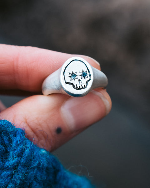 Skully Signet - Montana Sapphires